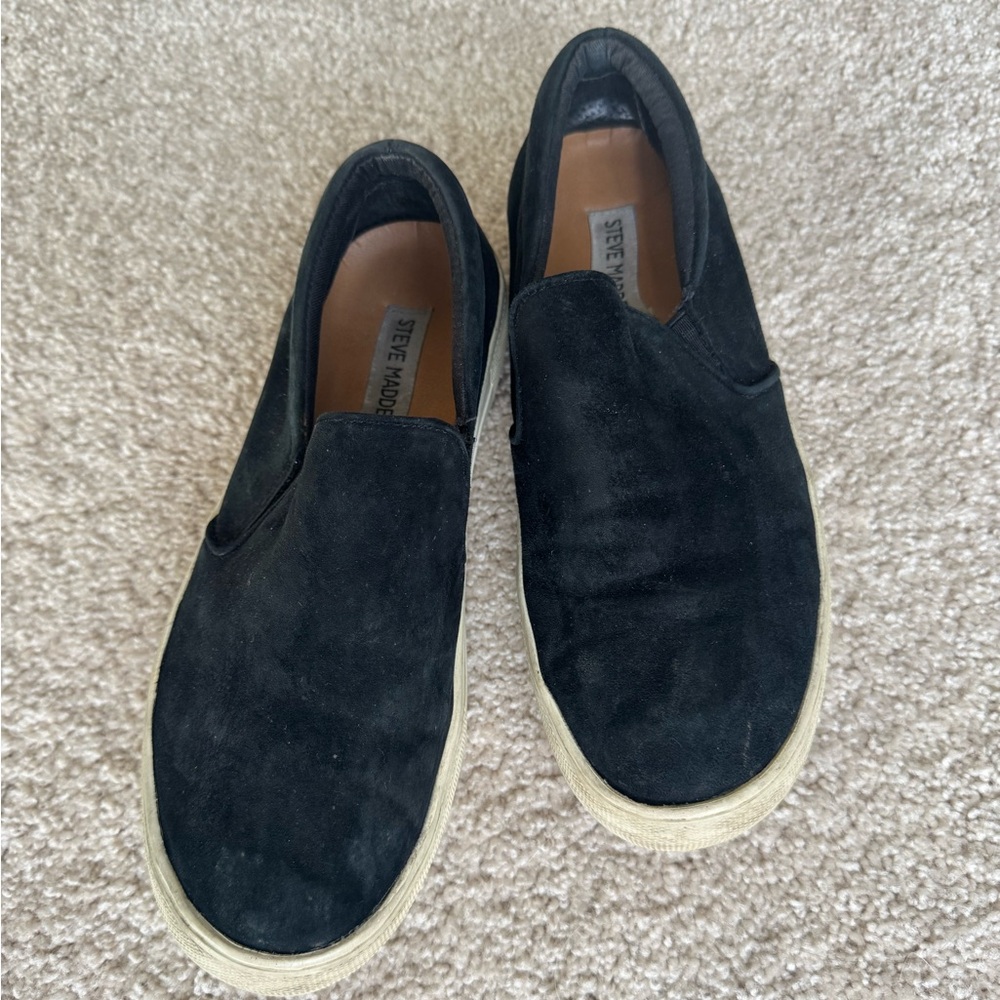 STEVE MADDEN Slip On Shoe